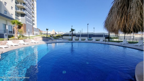 Departamento, Alberca+palapas+juegos Infantiles Querétaro