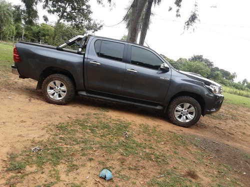 Toyota 2017 Hilux
