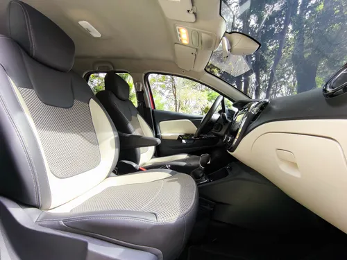 Renault Captur 2.0 Intens Automática