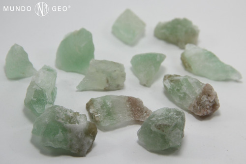 Imagen 2 de 2 de Piedra Fluorita Verde En Bruto Nro. 3