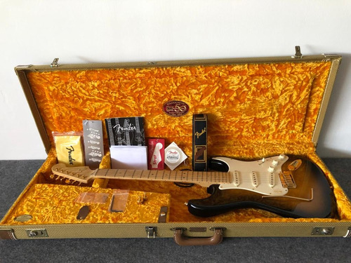 Fender American Deluxe 50 Aniversario Stratocaster