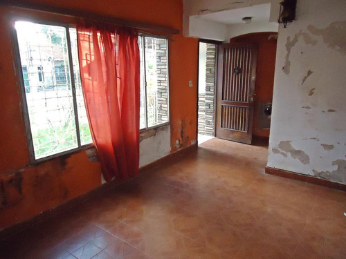 Imagen 3 de 9 de Venta Ph 2 Ambientes En Olivos