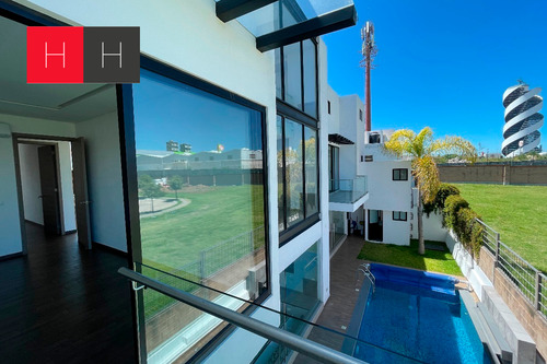Casa En Venta En Lomas De Angelópolis I