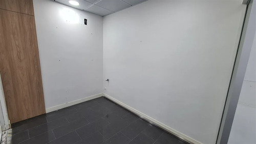 Local Comercial Venta Las Condes Edificio Médico Alcántara