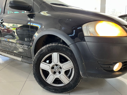 Volkswagen Crossfox 1.6 MI 8V FLEX 4P MANUAL