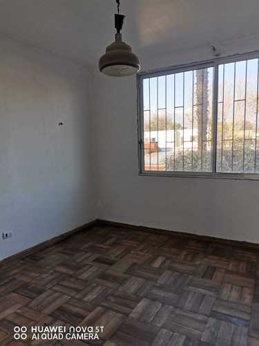 Se Vende Casa En Ñuñoa De 210m2,4d,3b,2e (101315)