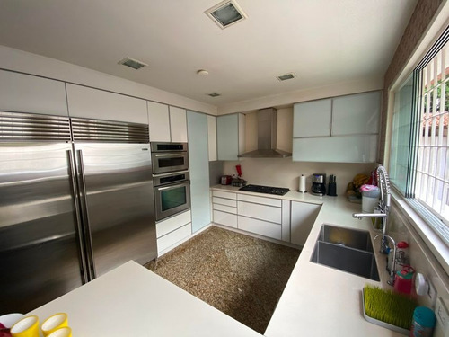 Imagen 8 de 20 de Casa En Venta La Castellana Lp
