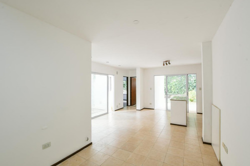 Imagen 2 de 16 de Departamento De Pasillo 2 Dormitorios En Venta Zona Sur Centro Rosario