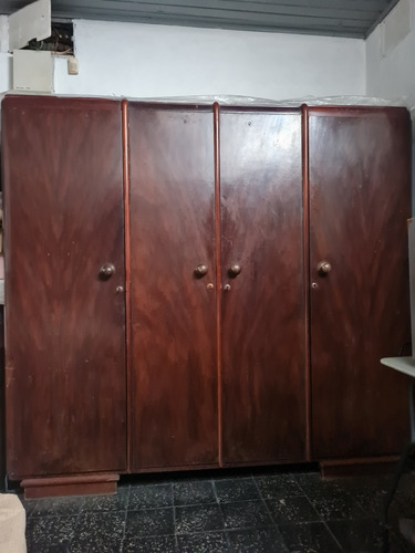 Mueble Antiguo - Ropero Buena Madera- Gran Capacidad 