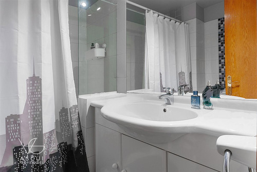 Departamento En Venta De 3 Dorm. En Las Condes