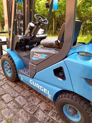 Imagem 7 de 8 de Empilhadeira Diesel Gurgel Cpcd 2.5 Ton - Torre 3.00mm(nova)