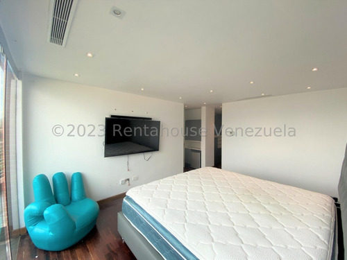 Imagen 15 de 29 de Pent House Triplex En Venta En Lomas Del Sol.