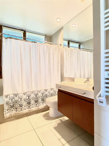 Departamento En Arriendo De 3 Dormitorios En Vitacura