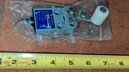 Square D 9007ms04s0084 Limit Switch New No Box Ccv