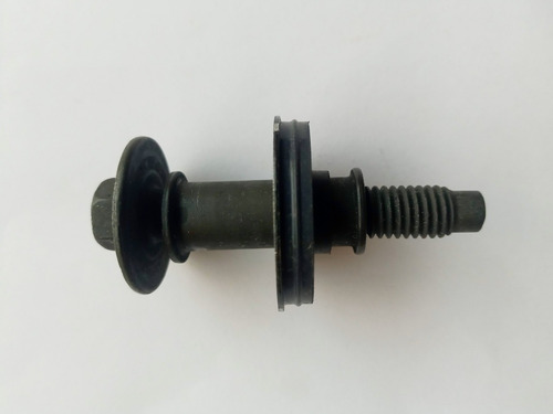 Tornillo Tapa De Punterías Motor Cummins Isx 3100895