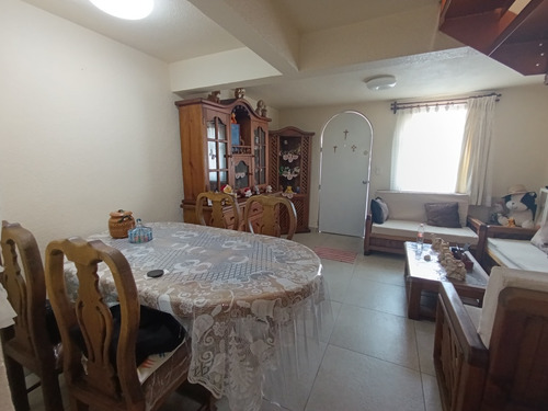 Casa 3 Recamaras Con Estudio, Cocina Integral, Acabados Lujo