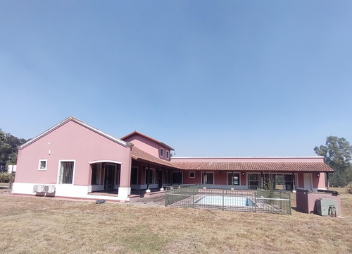 Casa De 4 Dormitorios En Barrio Privado San Joaquín, Exaltación De La Cruz