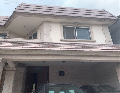 Casa En Renta En Contry Sol, Guadalupe, Nuevo León