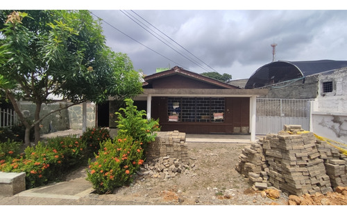 Venta - Casa - Los Laureles - Monteria