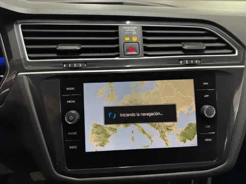 Volkswagen Tiguan COMFORTLINE 1.4L TSI DSG 5 OCUP