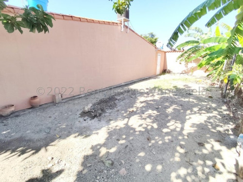 Milagros Inmuebles Casa Venta Cabudare Lara Av Ribereña Santa Cecilia Economica Residencial Economico Código Inmobiliaria Rent-a-house 23-17327