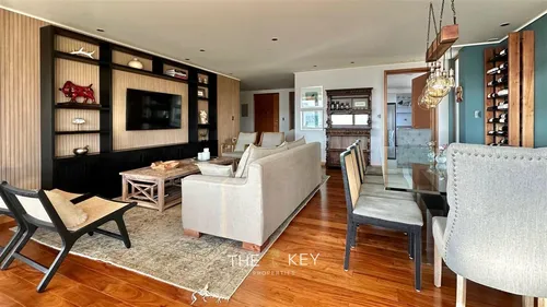 Departamento En Venta De 3 Dorm. En Concepción