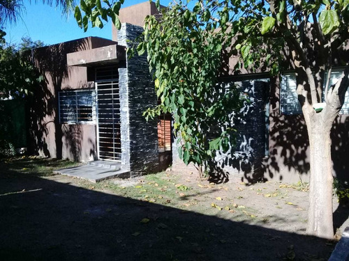 Casa 3 Dor 3 Plantas Condor Alto Villa Allende