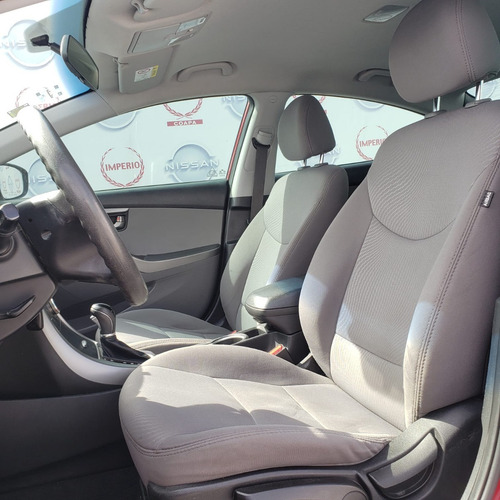 Imagen 9 de 13 de Hyundai Elantra Gls Ta 2015