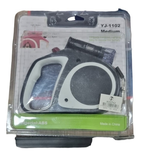 Imagen 2 de 4 de Correa De Perro Retráctil Con Linterna 5 Mt Dog Leash