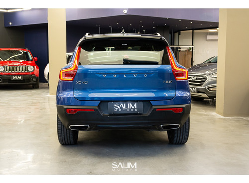 Volvo XC40 2.0 T5 GASOLINA R-DESIGN AWD GEARTRONIC