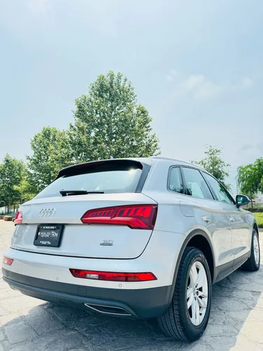 Audi Q5 2.0 L T Select Dsg