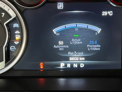Imagen 4 de 15 de Chrysler Ram 1500 2016 Laramie 5.7 Dc 4x2