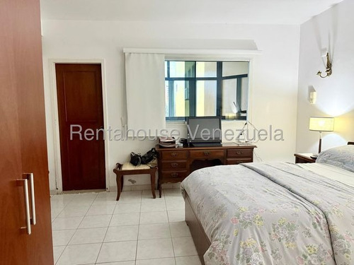 #*25-21102 Oportunidad De Inversión En El Corazón Del Triángulo Del Este: Adquiera Este Estratégico Apartamento Con Un Potencial Ilimitado Para Adaptarlo Completamente A Su Gusto. Adelaida Armeya