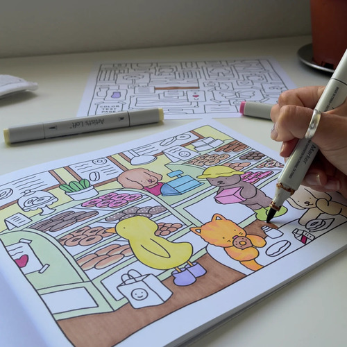 Livro De Colorir Bobbie Goods Oficial - Kit Dias Quentes + Copo Especial - Em Alta