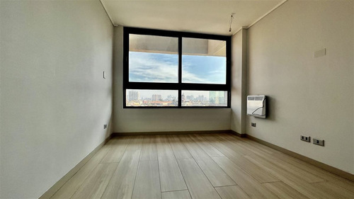 Departamento En Arriendo De 2 Dorm. En Recoleta