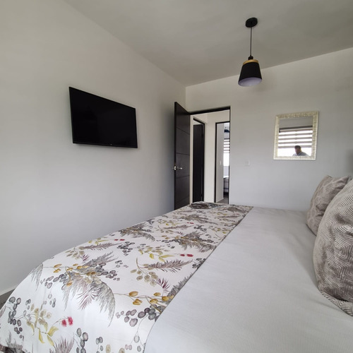 Casa Nueva Rancho Santa Monica Cerca Colegio Sanford Sams Aurrera Farm Guadalajara Nissan Jatco Aeropuerto Universidades Centro A 15 Minutos