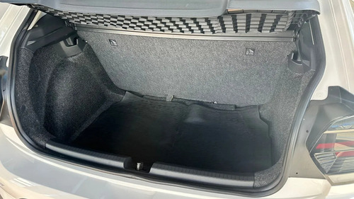 Volkswagen Polo 1.6 Msi Track