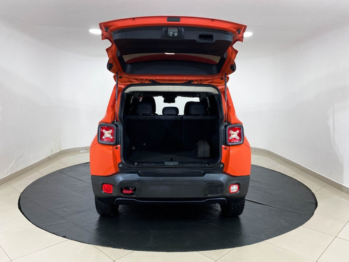 Imagem 3 de 23 de Jeep Renegade