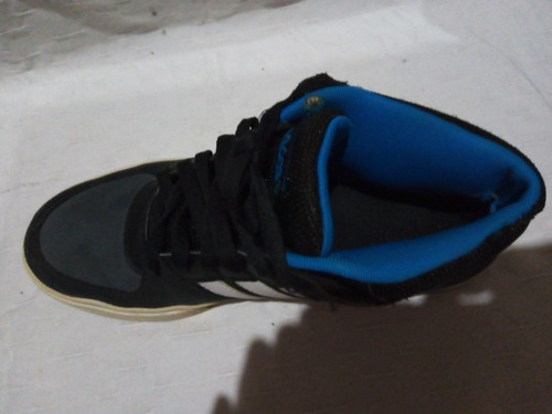 Zapatillas adidas Botitas
