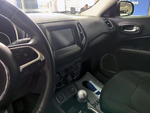 Jeep Compass SPORT 2.4 MECANICA 4X2 GASOLINA