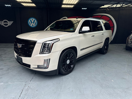 Cadillac Escalade ESV 6.2 Premium V8 8 Pas At