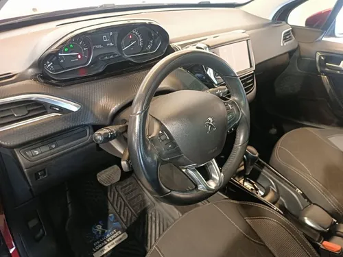 Peugeot 2008 1.2 Puretech Allure