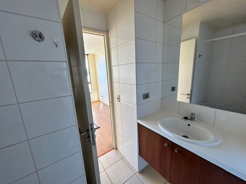 Departamento En Venta De 1d 1 B Centro. En Talca