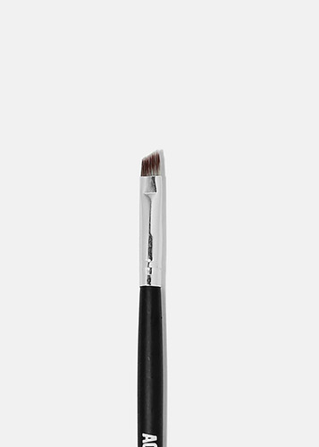 E116: Angled Eyeliner Brush Aoa Bmakeup