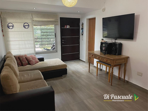 Imagen 17 de 23 de Venta Moderna Casa Quinta Sobre 1.200 M2 - La Reja Norte