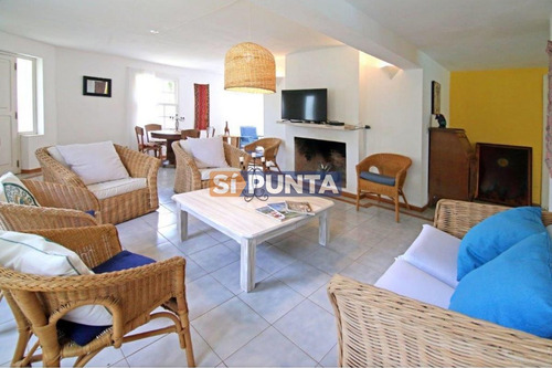 Imagen 3 de 18 de Casa En La Barra En Venta