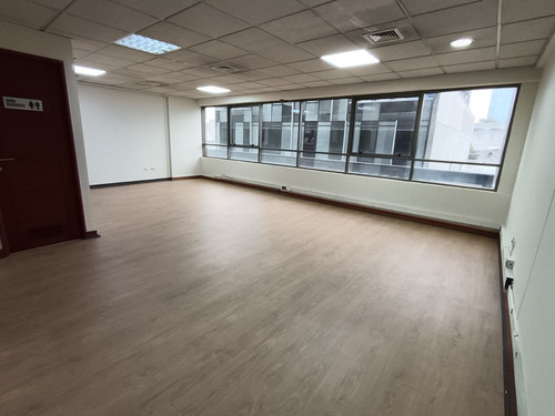 A 2 Cuadras De Plaza De Armas, 45 M2 Planta Libre+2b+bod+est