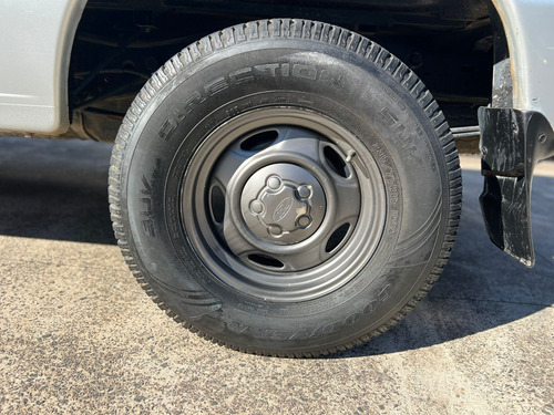 Ford Ranger 2.5 Cab. Regular 4X2 2P
