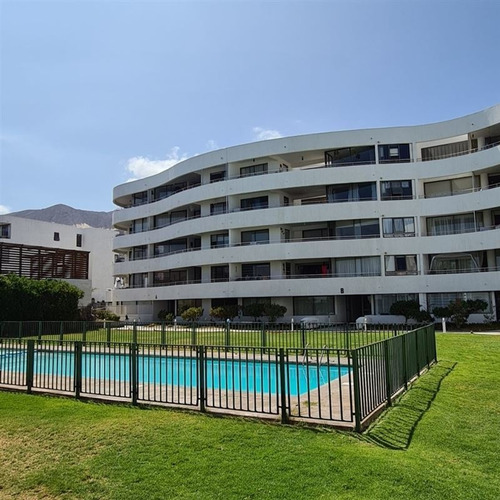 Departamento En Venta De 3 Dorm. En Antofagasta