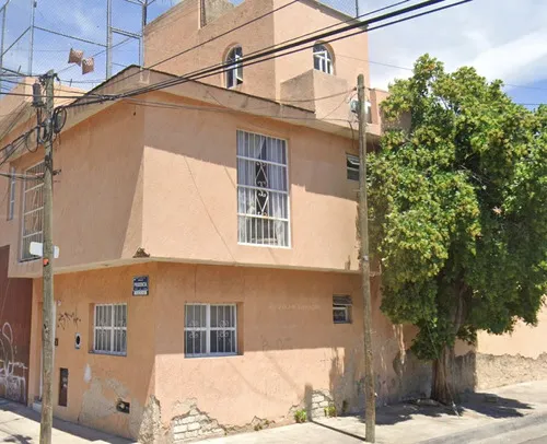 Casa En Venta, Recuperación Bancaria, Col. Infonavit Estadio, Guadalajara, Jalisco. Laab2